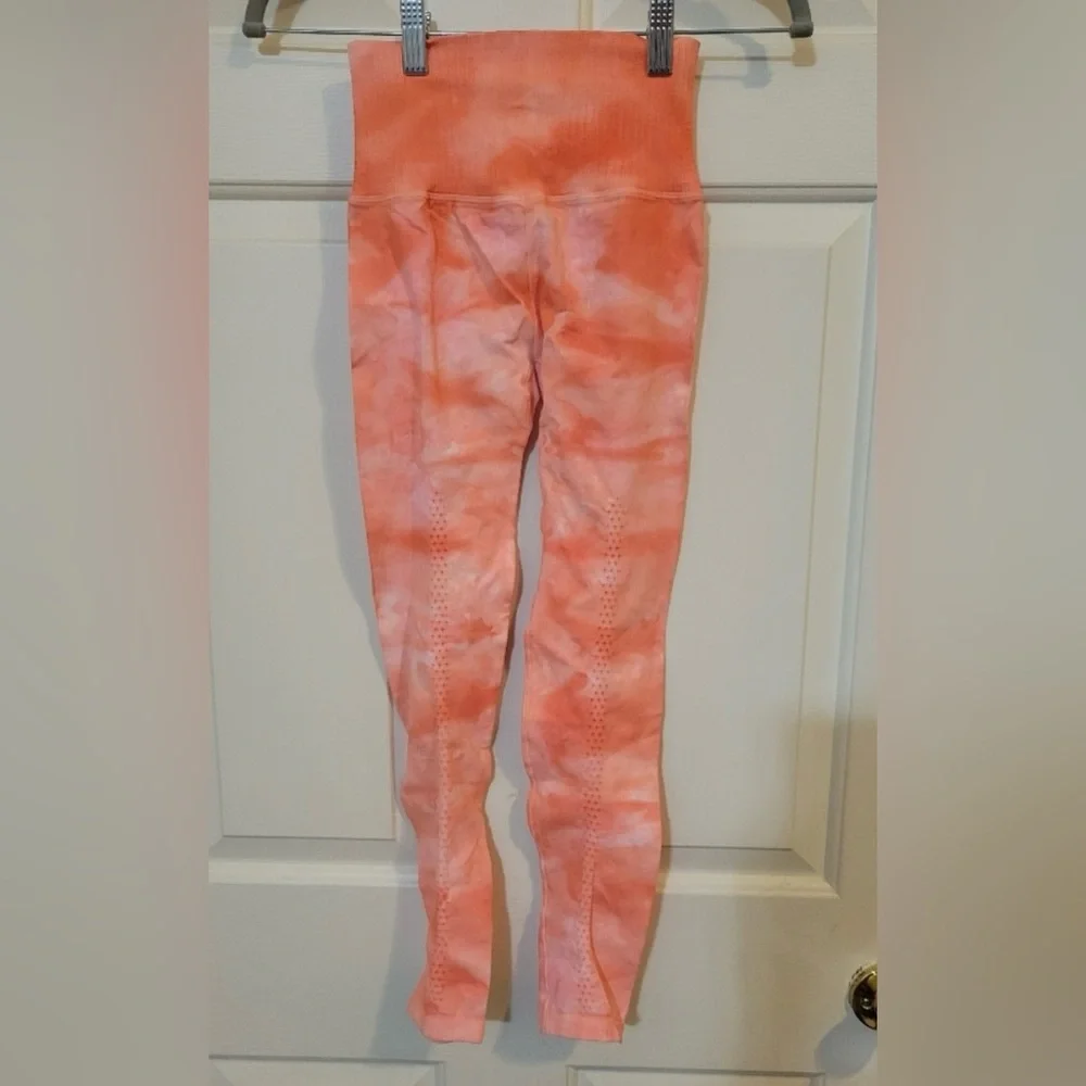 FP Movement - Good Karma Leggings & On The Radar Bra - 2pc Tie-dye Set EUC - Picture 5 of 16
